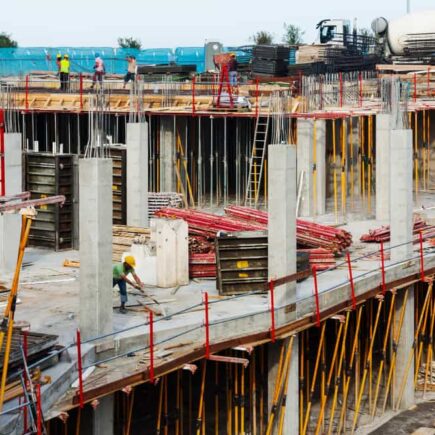 Proteção estrutural de edifícios: quais normas internacionais seu projeto precisa seguir